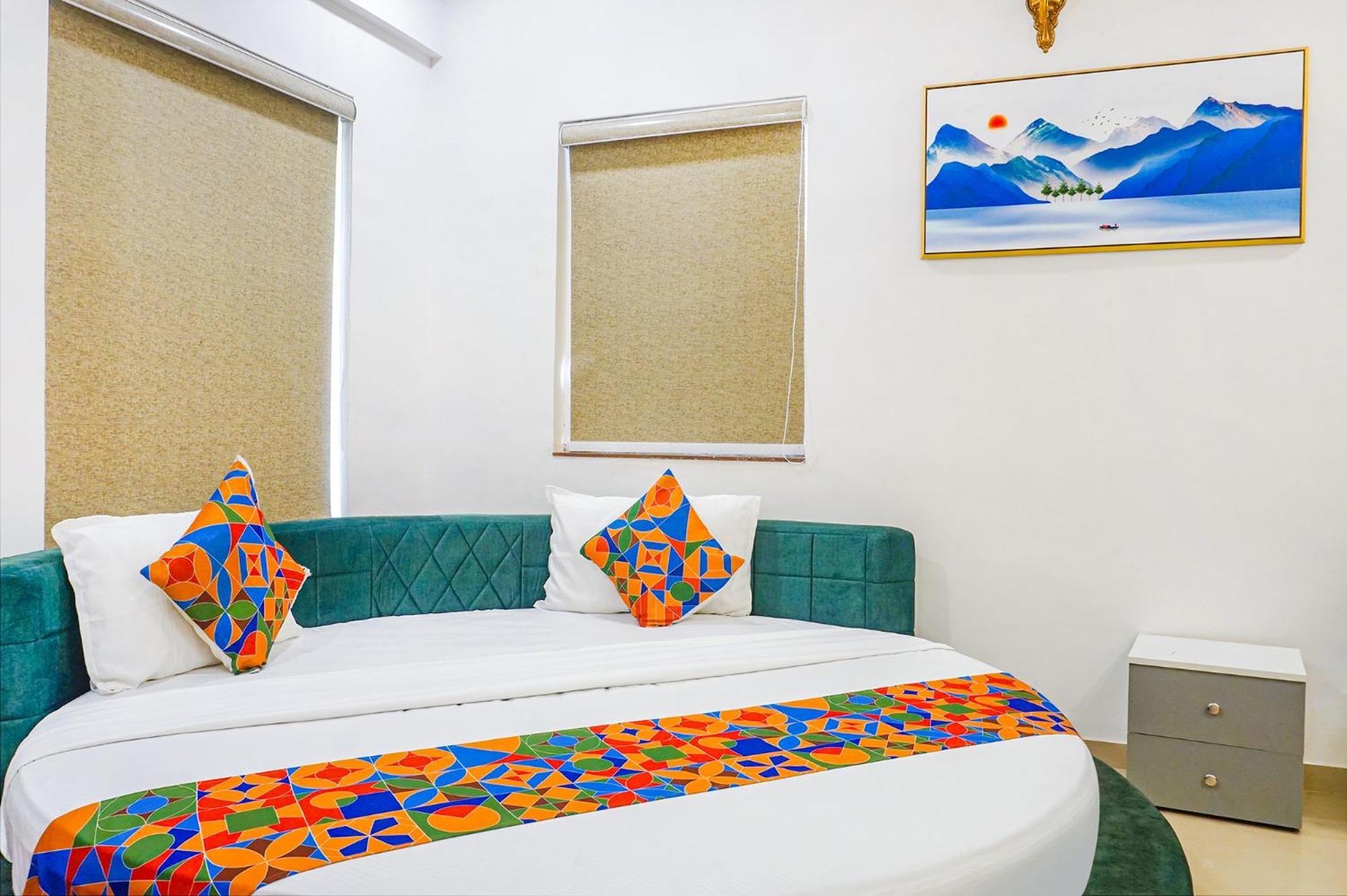 Hotel O The Leela Inn Poona Buitenkant foto
