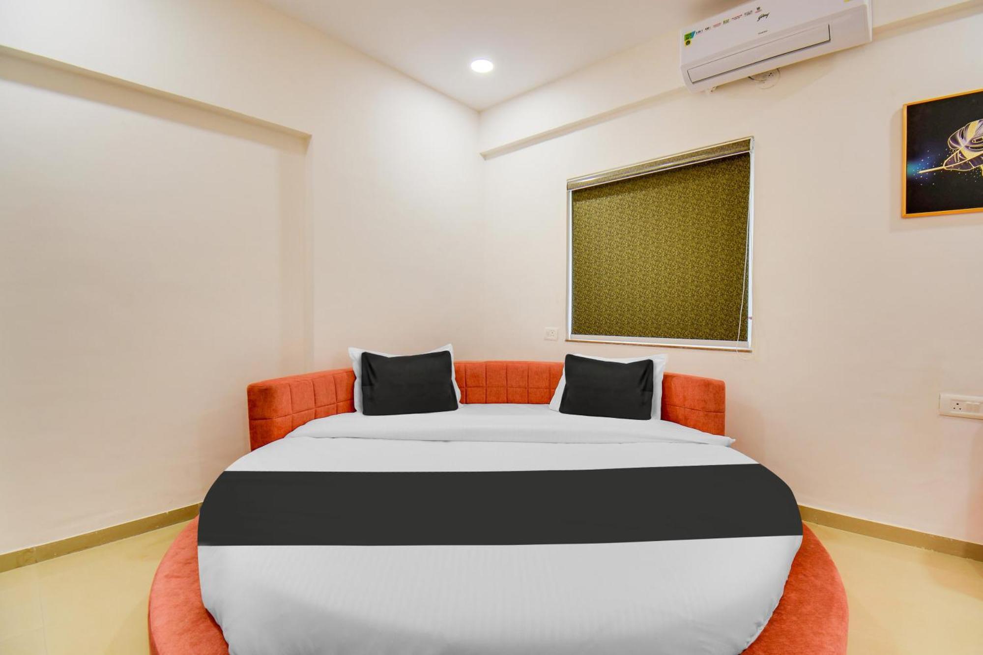 Hotel O The Leela Inn Poona Buitenkant foto